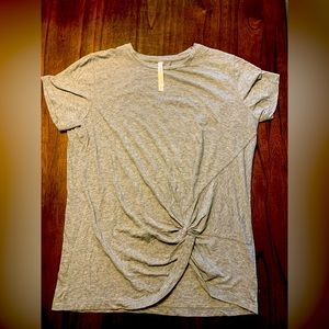 Group by Babaton T-Shirt